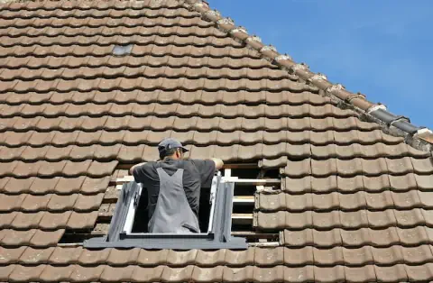 Pose de velux - Aigre